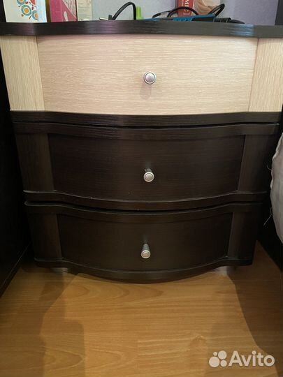 Спальный гарнитур