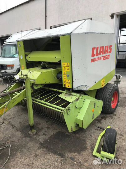 Пресс-подборщик Claas Rollant, 1905