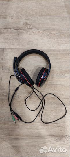 Игровые наушники с микрофоном