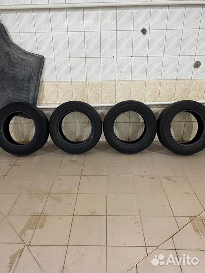 Kumho Solus KL21 235/65 R17