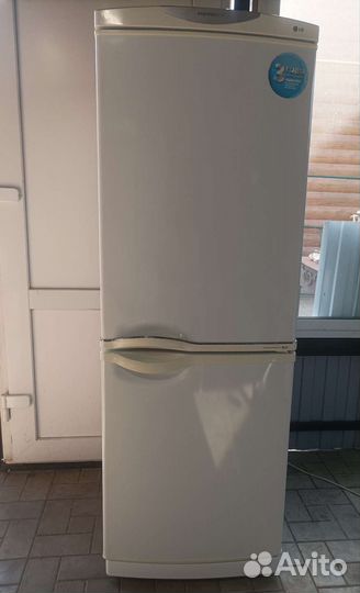 Холодильник бу LG