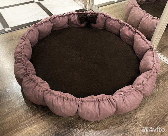 Лежанка для больших собак