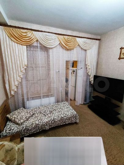 Дом 32 м² на участке 1 сот.