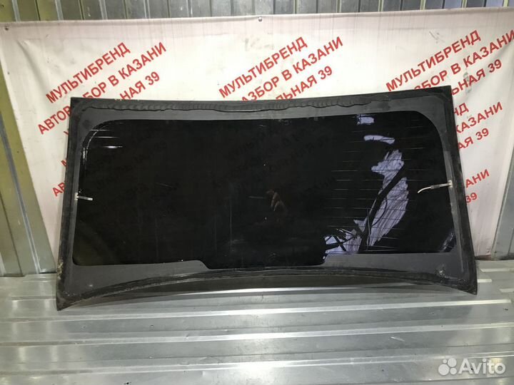 Заднее ветровое лобовое стекло Ситроен C4 B7 седан