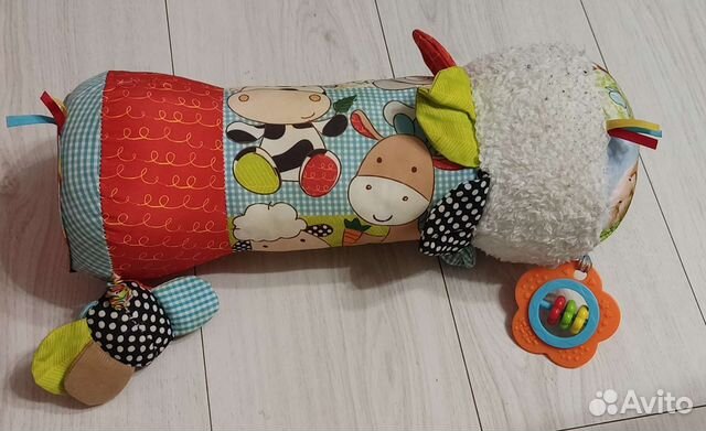Развивающая игрушка подушка-валик blossom farm