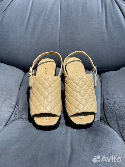 Сандали Chanel