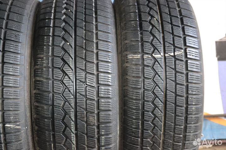 Toyo Open Country W/T 255/50 R19 107V