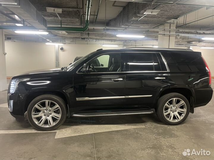 Cadillac Escalade 6.2 AT, 2015, 145 000 км