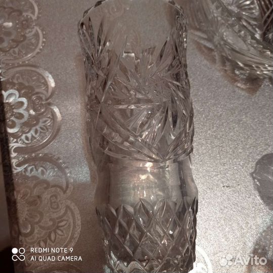 Хрустальная конфетница и вазы