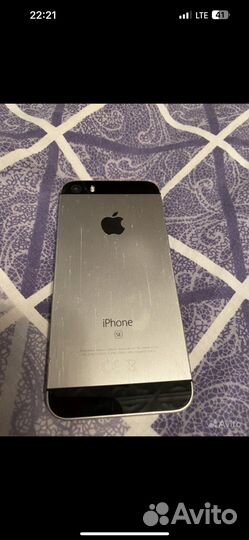 Телефон iPhone 5se