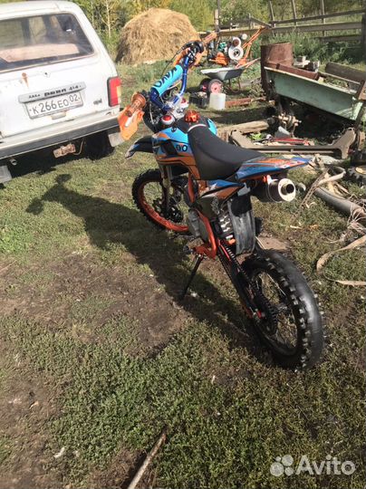 Продам пит байк