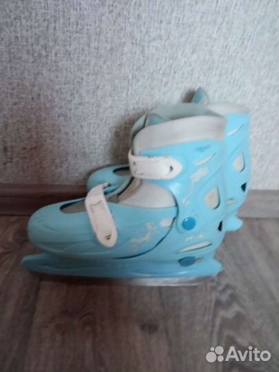 Продам коньки