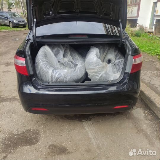 Kia Rio 1.4 AT, 2013, 176 211 км