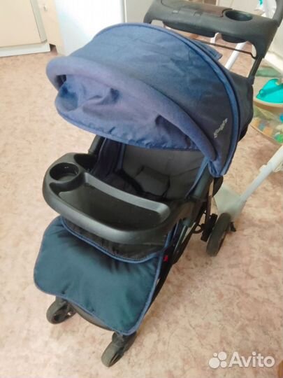 Коляска прогулочная 2 в 1