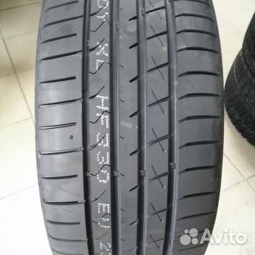 Habilead HF330 275/35 R19 100Y
