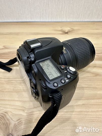 Зеркальный фотоаппарат Nikon D90 18-105VR