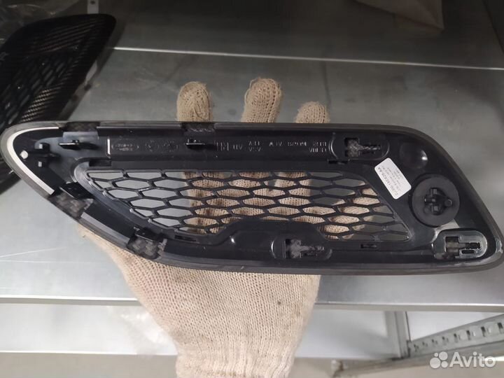 Решетка land Rover арт. Vplvb0113