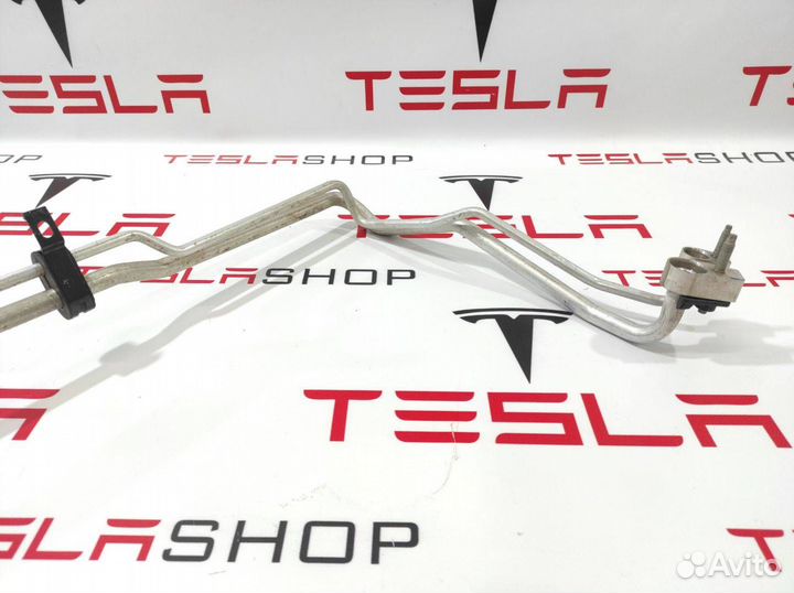 Трубка кондиционера Tesla Model X 2019