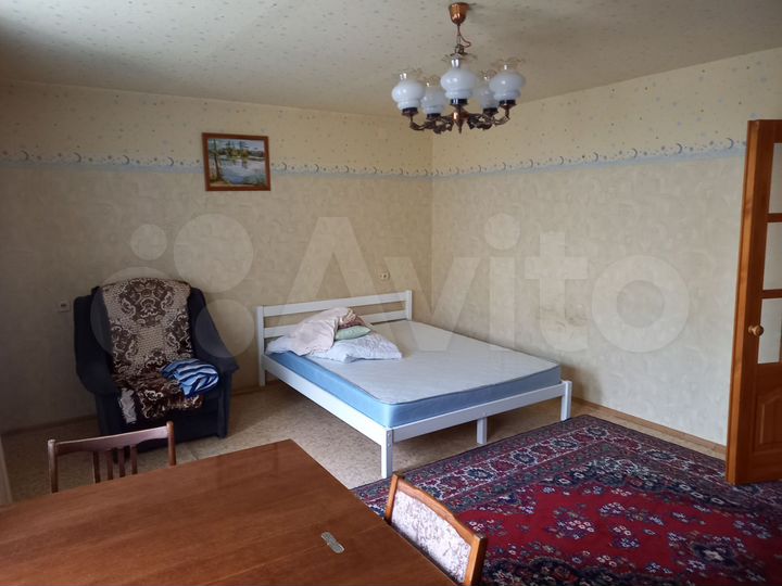 2-к. квартира, 75 м², 2/9 эт.