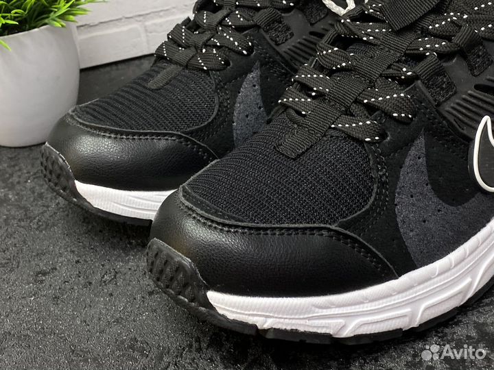 Кроссовки Nike V2K Run Runtekk