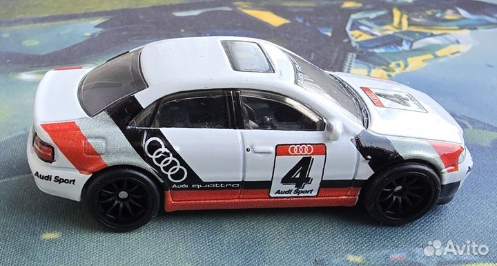 Hot Wheels Premium Audi S4