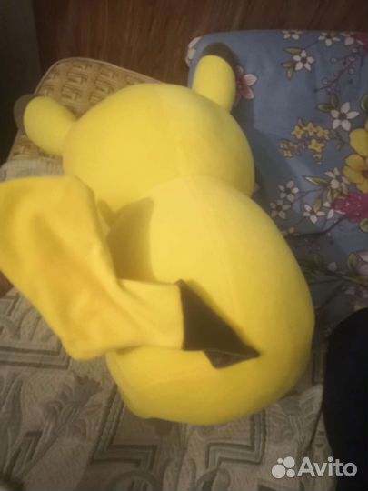 Мягкая игрушка Пикачу крупная