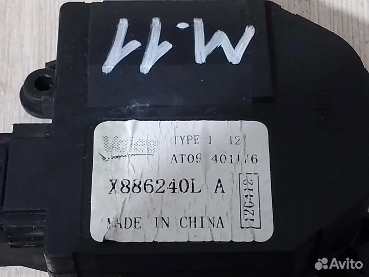 Моторчик заслонки печки Chery M11