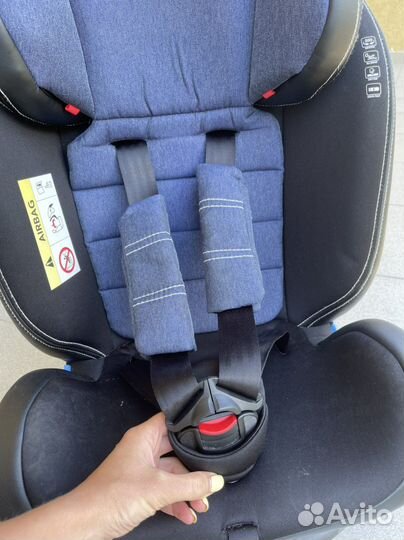 Автокресло carello