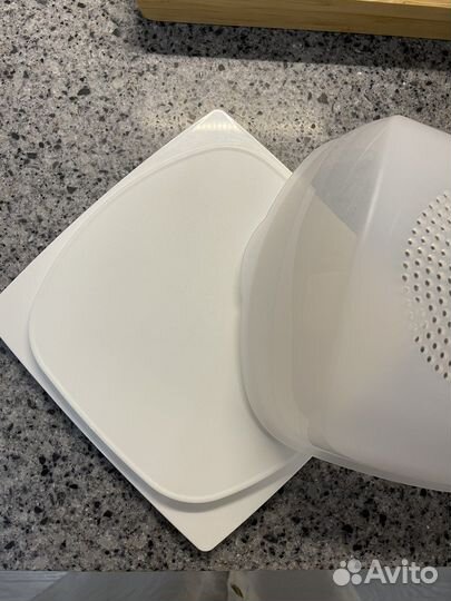 Контейнер для сыра Tupperware