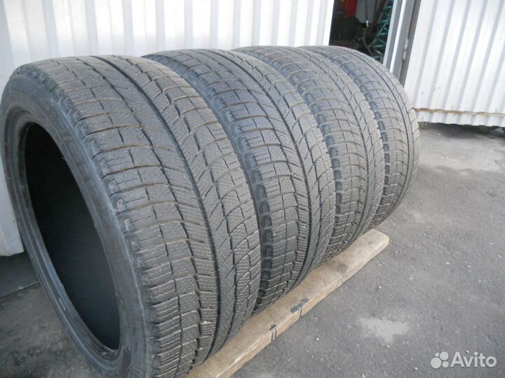Michelin X-Ice XI3 225/45 R17 94H