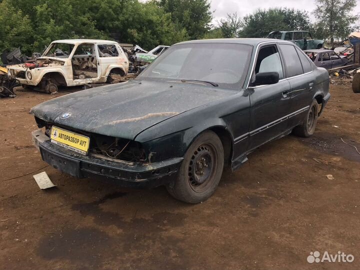 Впускной коллектор bmw E 34 520I M 50