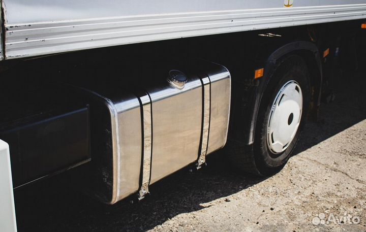 Алюминиевый топливный бак на 400л (620х675х1050)