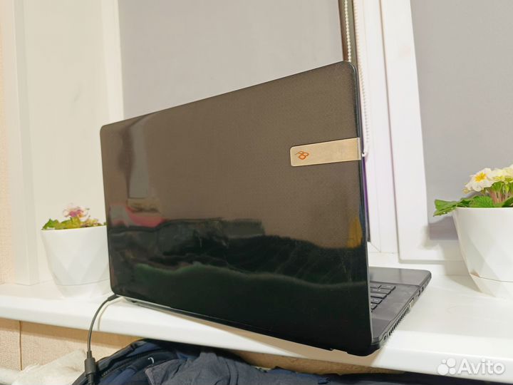 Ноутбук Packard Bell P7YS5