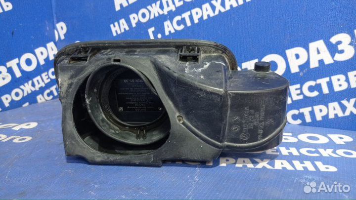 Лючок бензобака Bmw E65 седан N62B44 2004