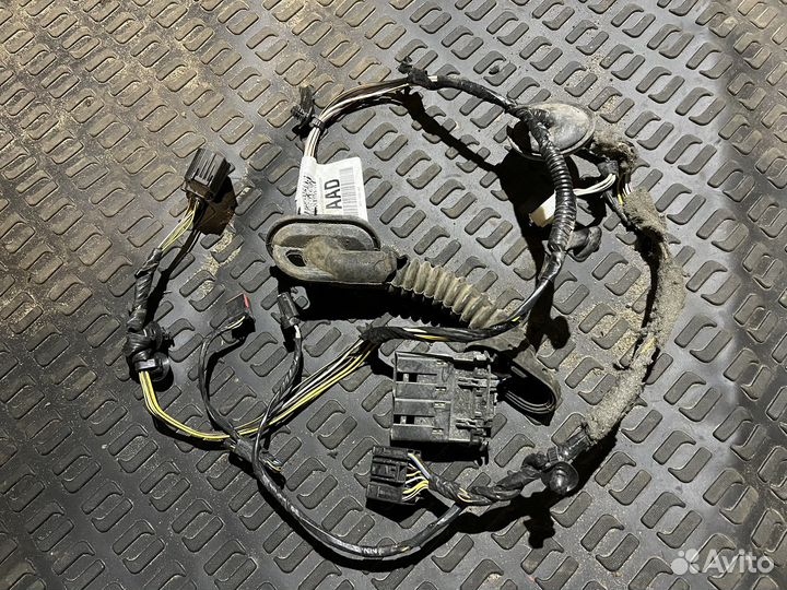 Проводка двери задней левой Ford Focus 2