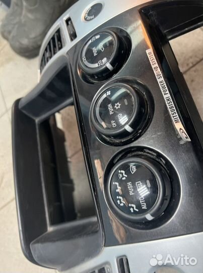 Блок управленич климатом Pajero Sport 2 08-15