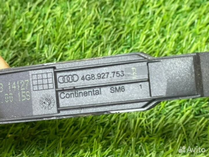 Датчик ручки двери keyless задний правый Audi S5