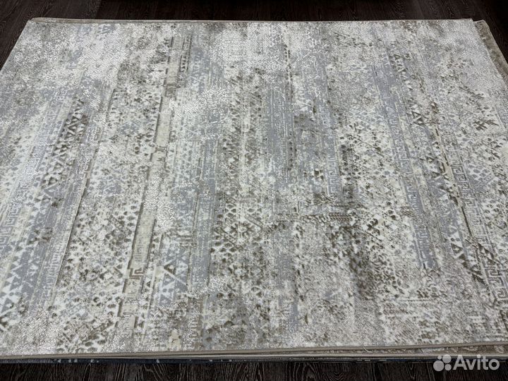 Ковер новый 1.6х2.3м Турция