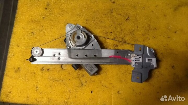 Стеклоподъемник задний левый LADA Largus