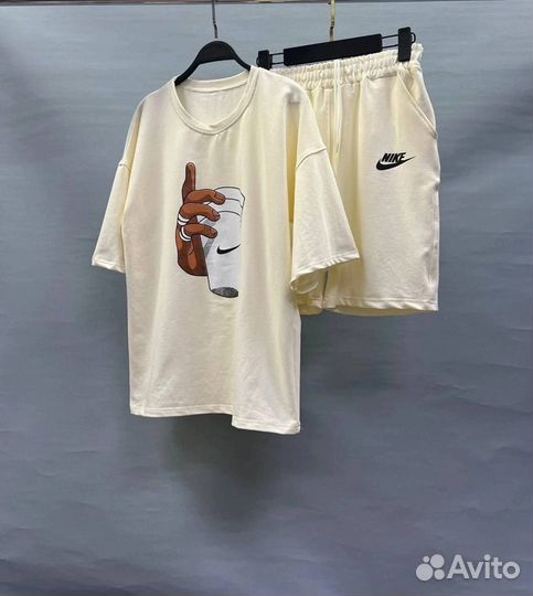 Спортивный костюм Nike футболка и шорты стаканчик