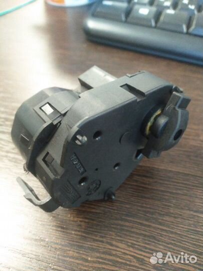 Моторчик заслонки печки Bmw 525I E60 N52B25AF 2006