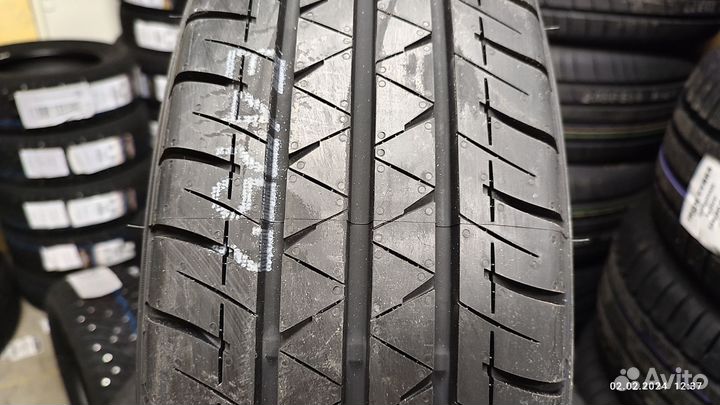 Yokohama BluEarth-Van RY55 195/75 R16C T