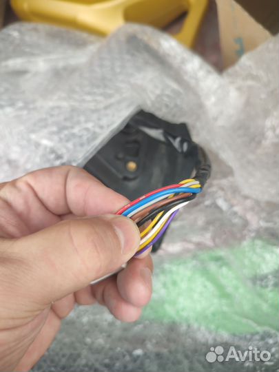 Зеркало заднего вида Авенсис Т250 левое