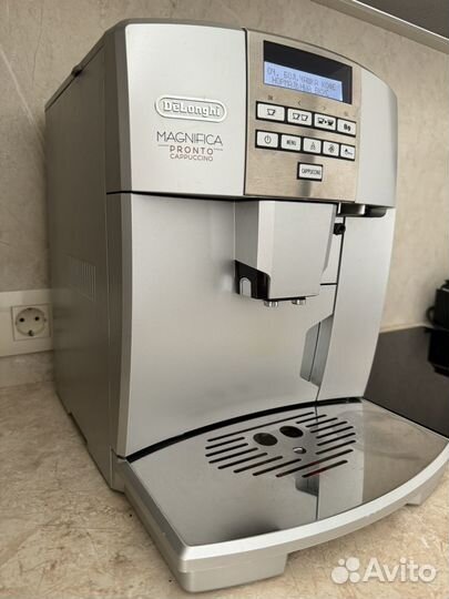 Кофемашина delonghi magnifica pronto cappuccino