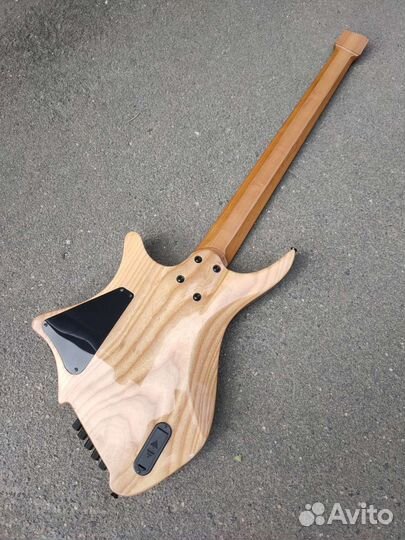 Бас гитара headless 5