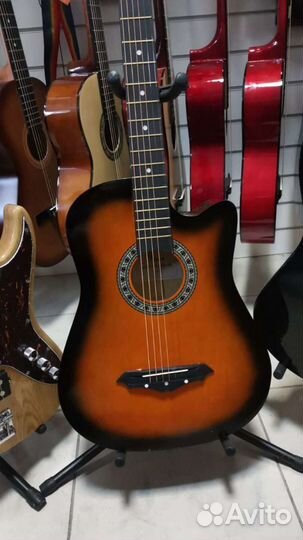 Акустическая гитара 38
