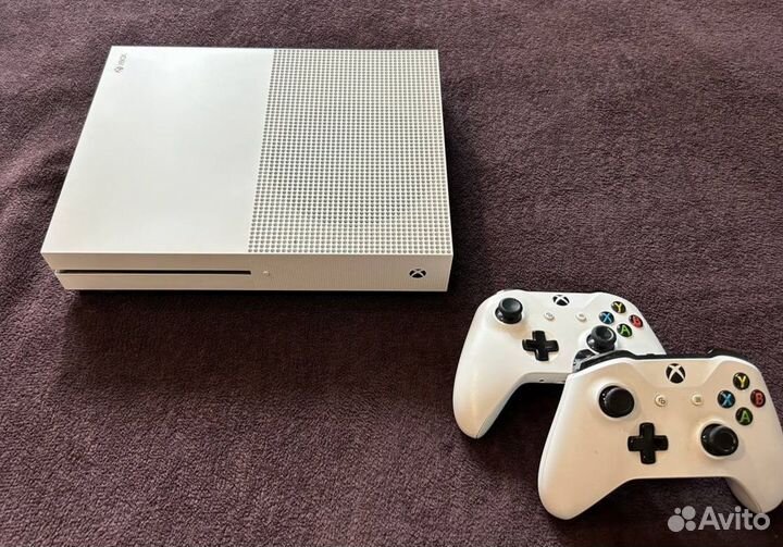 Xbox one s 1tb с дисководом