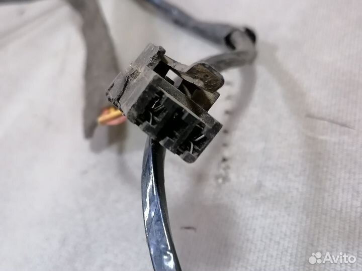 Проводка правой передней двери Renault Logan 2005