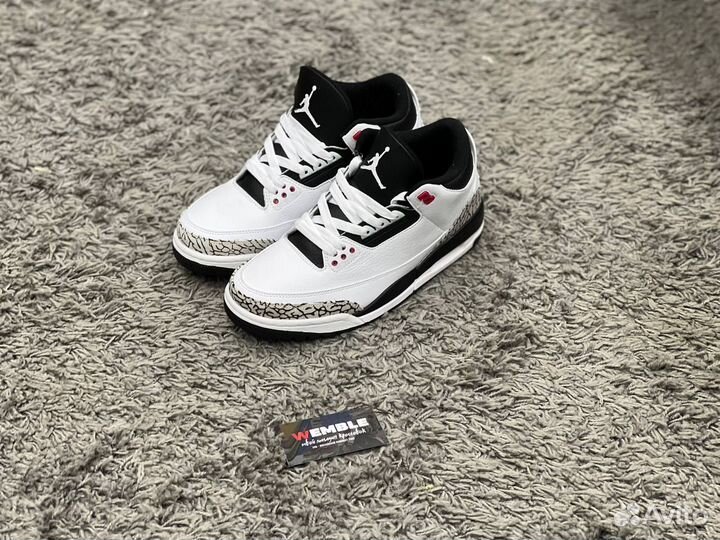 Кроссовки Nike Air Jordan 3 Retro