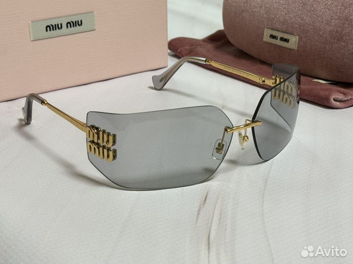 Очки Miu Miu MU54YS